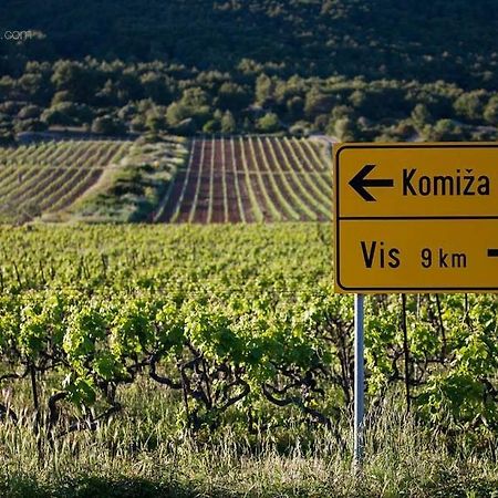Apartments Sole Komiža Zewnętrze zdjęcie